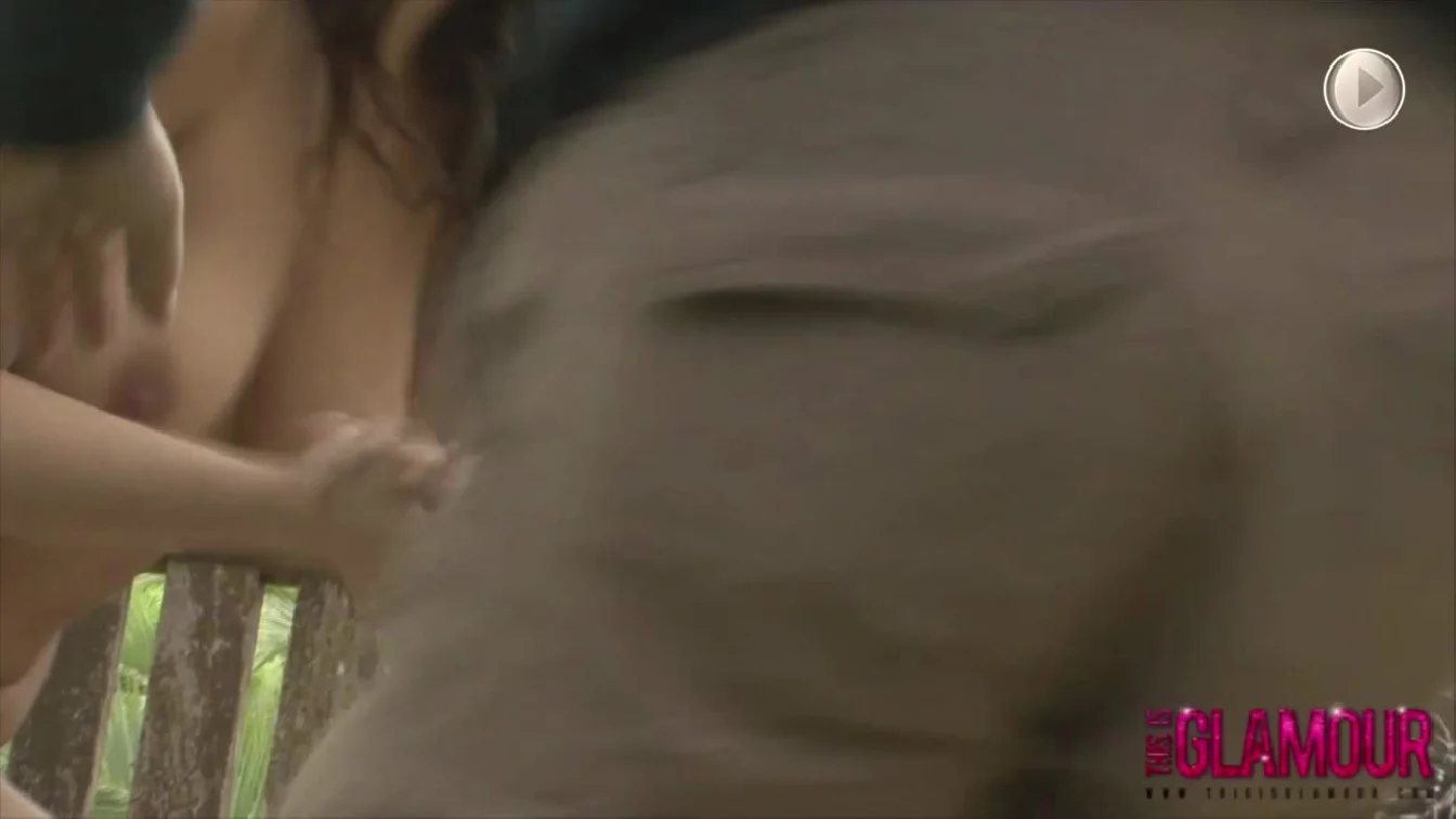 ThisIsGlamour Robyn Hunt In Animal Print Bikini BTS XXX